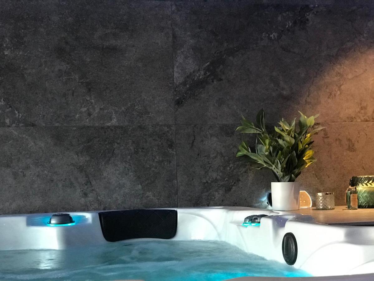 L'Odyssee Spa 세클린 외부 사진
